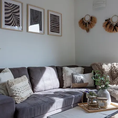 Apartment Mia Isola With View, Garden And Swimming Pool *